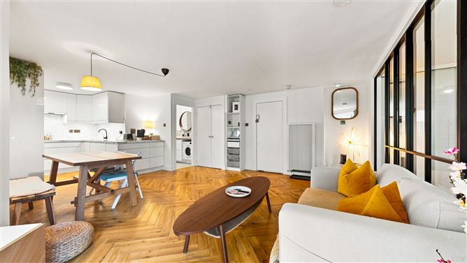 APT 7, CHRISTCHURCH VIEW, NICHOLAS ST DUBLIN 8