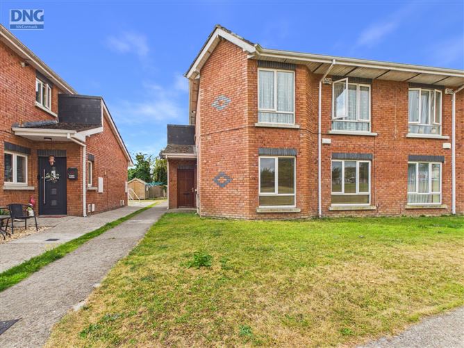 47 THE VIEW, ROCHFORT MANOR, CROSNEEN