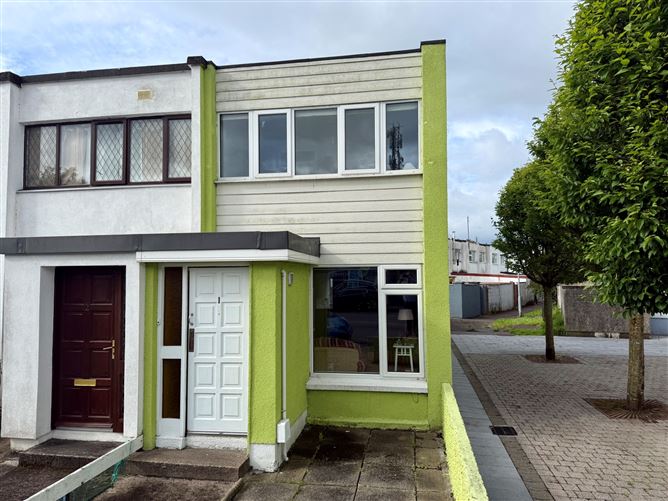 1 Lower Charles Street, Castlebar, Co. Mayo
