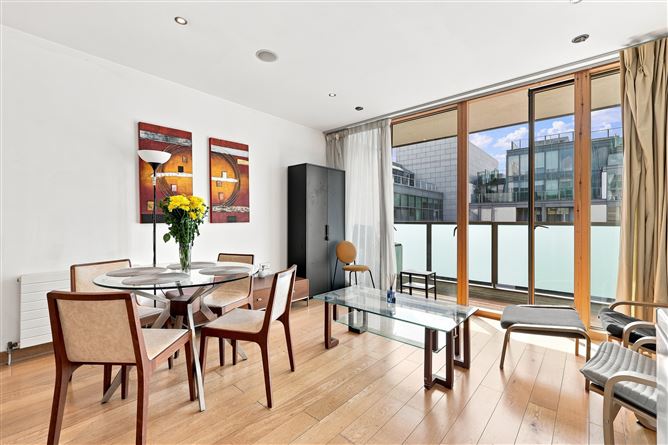 63 BALTRASNA HOUSE, SPENCER DOCK, DUBLIN 1