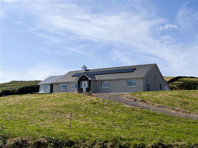Ref 1243 - Tinnies Upper, Valentia Island, Kerry