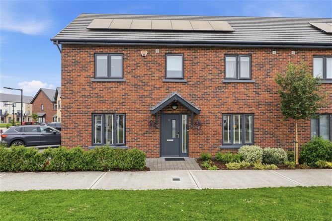 3 Raheny Row, Rathmore Road, Lusk