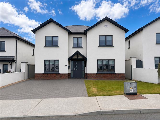 25 Ard na hAbhann, Newtown Road, Wexford Town