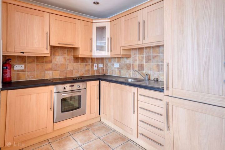 14 THE MAPLES, FOREST PARK, PORTLAOISE