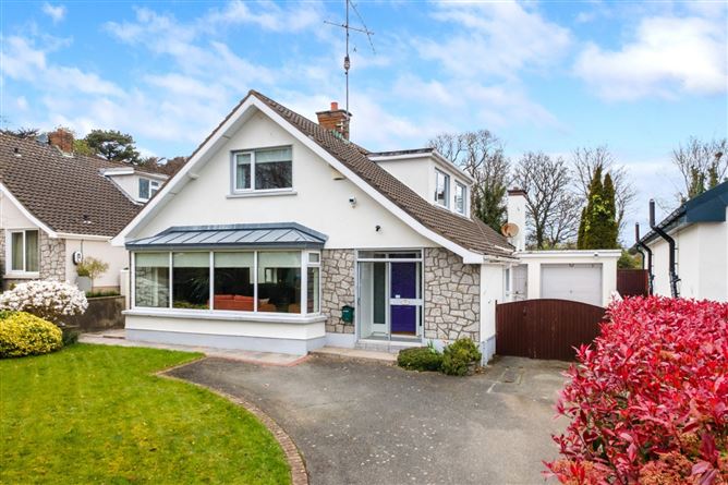 19 Knocksinna Park, Blackrock, Co. Dublin