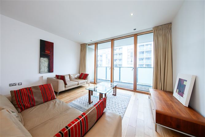 31 SAUNDERS HOUSE, SPENCER DOCK, DUBLIN 1