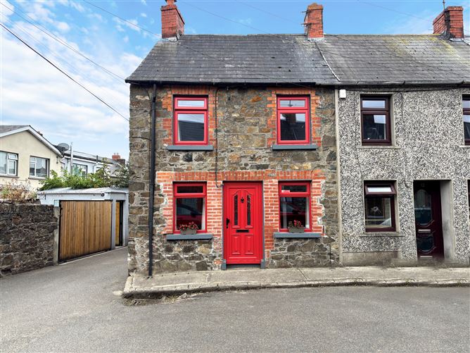 13 CENTENARY PLACE, GOREY, CO WEXFORD