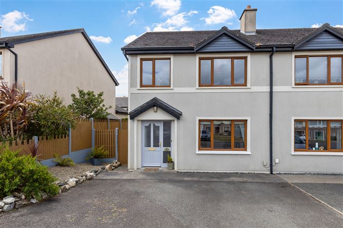 8 Whiterock Drive, Whitebrook, Pembrokestown