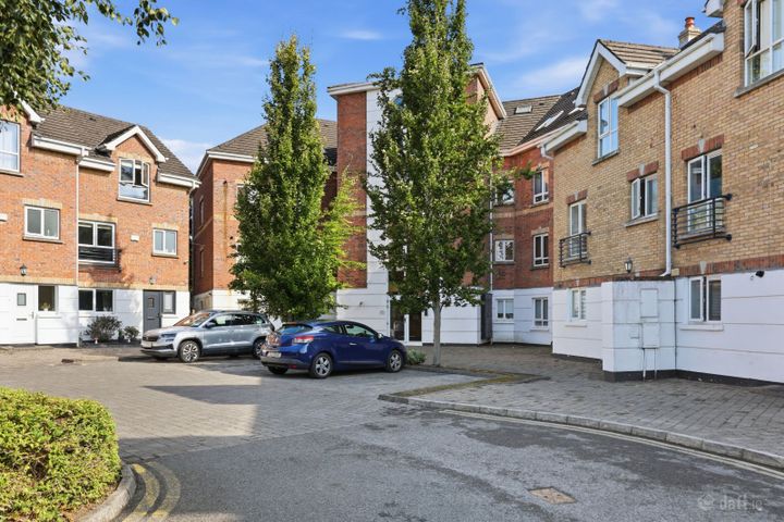 Apt 13 Broadmeadow Castle, Ashbourne, Meath