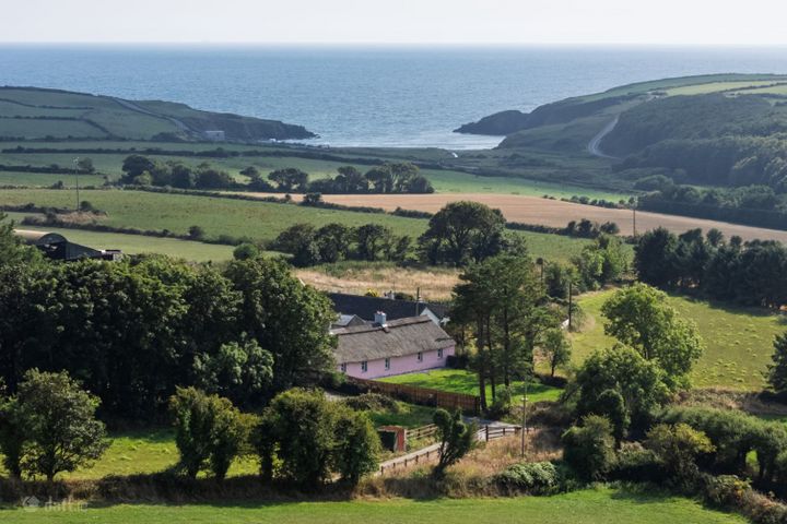 DUNABRATTIN, ANNESTOWN, WATERFORD