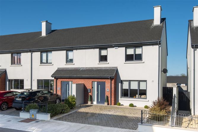 8 Newpark Drive, Chapel Road, Kinsealy