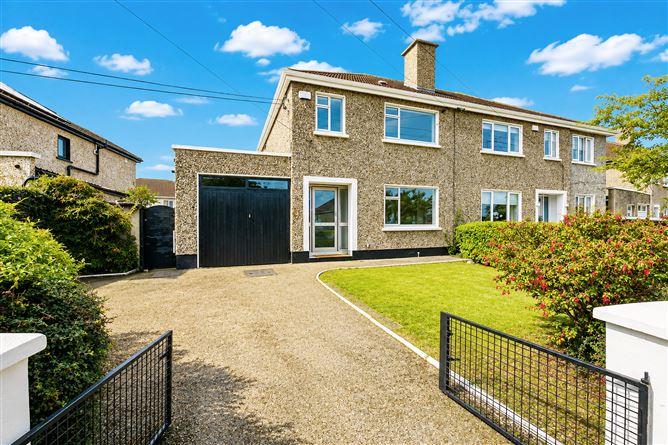 39 TRIMLESTON GARDENS, Booterstown, County Dublin