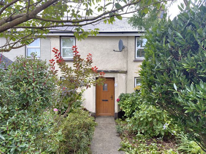 24 St Fachtnas Terrace, Skibbereen,   West Cork