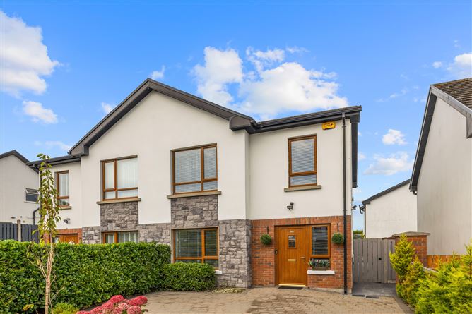 15 CARLINN HALL, MULLAHARLIN ROAD, DUNDALK