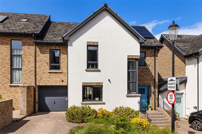 46 The Terrace, Robswall, Malahide