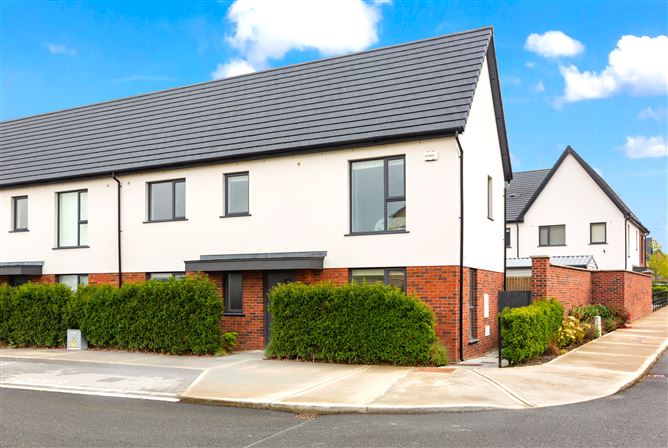 3 Graydon Close, Newcastle, County Dublin