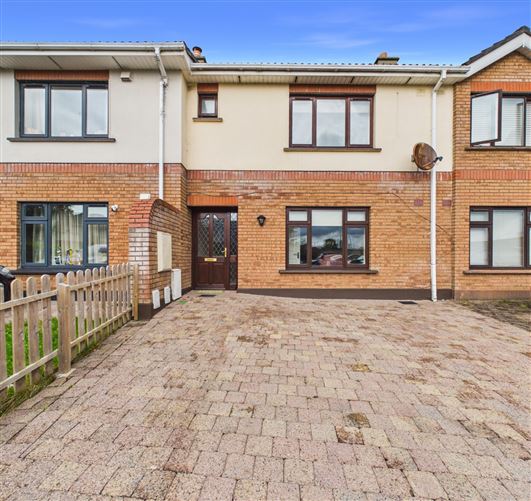 18 THE COURT, MOYGLARE HALL, MAYNOOTH