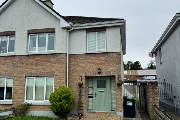 15 Canal Walk, Clonown Road, Athlone, Co. Westmeath