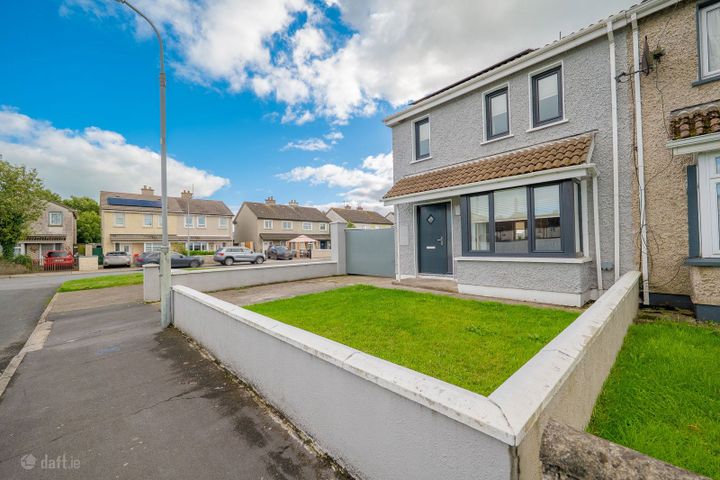 35 RAILWAY VIEW, TEMPLEMORE, TIPPERARY