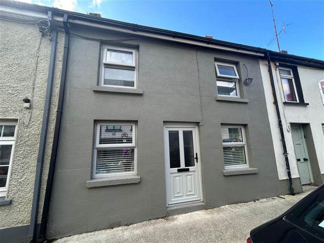 13 ST MICHAELS PLACE, GOREY, CO WEXFORD
