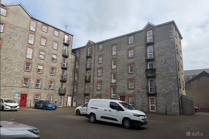 Apartment 6, Block B, Kermon House, The Mall, North Quay, Drogheda, Co. Louth, A92RK22