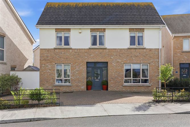 14 WESTMILL GREEN, MILLERS GLEN, SWORDS