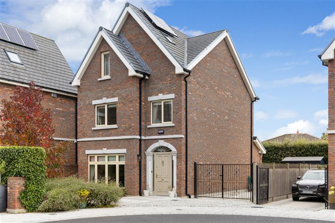 9 Kensington Manor, Rochestown Ave, Dun Loaghaire