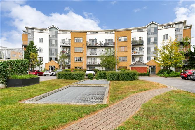 37 SWIFT HALL, COLLEGEWOOD, CASTLEKNOCK