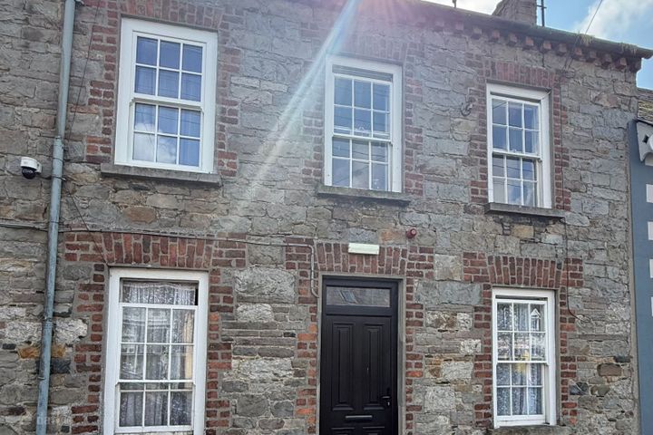 4 Farney Street, Carrickmacross, Carrickmacross, Co. Monaghan, A81VW98