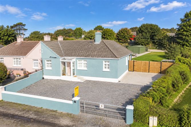 1 GNEEVEBAWN, TYRRELLSPASS, WESTMEATH