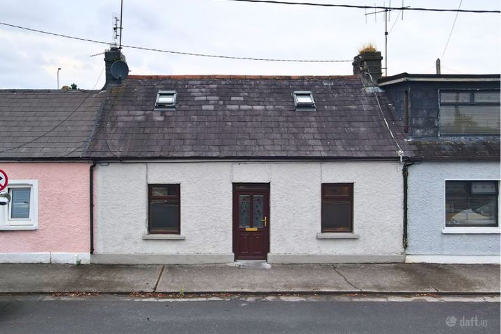 17 OLD CORK ROAD, MIDLETON, CO CORK