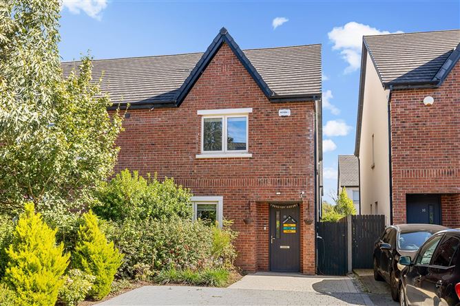 18 Gandon Walk, Lucan, County Dublin
