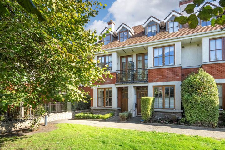 1 Cairnbrook Way, Cairnbrook, Dublin 18
