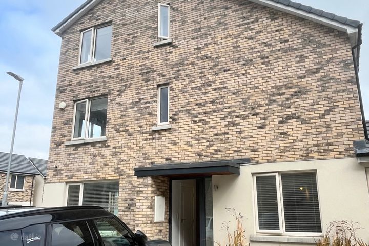 5 Rathborne Boulevard, Royal Canal Park, Dublin 15