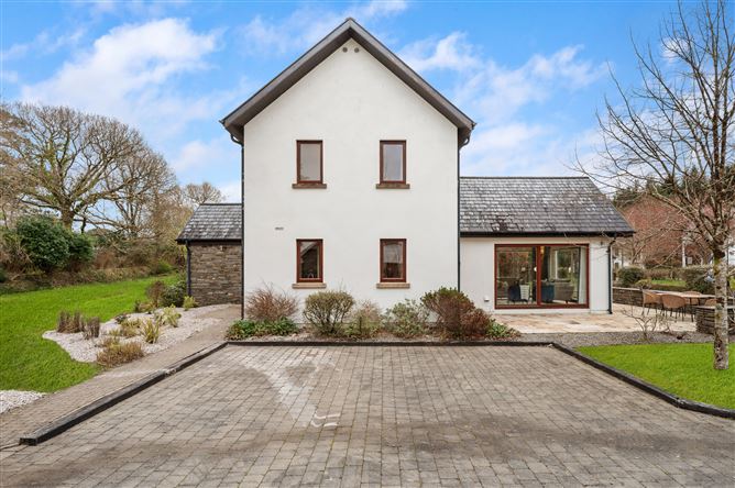 4 Mountain View, Sheen falls Country Club, Kenmare, Kerry