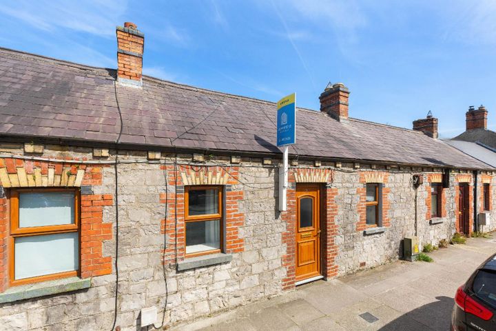 3 NORTH ROAD, DROGHEDA, CO LOUTH