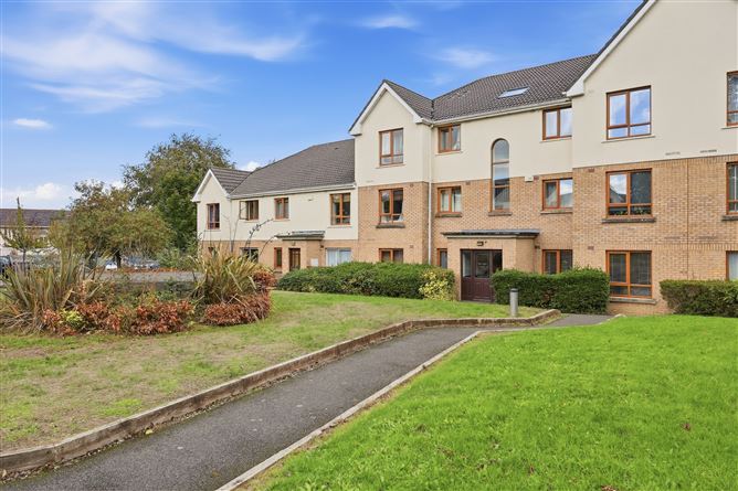 14 The View, Larch Hill, Santry, Dublin 17, D17A487