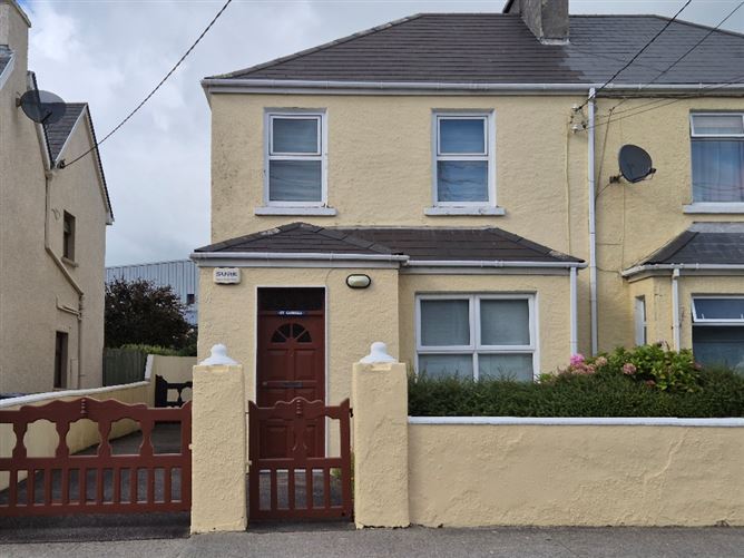 3 CAHERINA CLOSE, TRALEE, KERRY