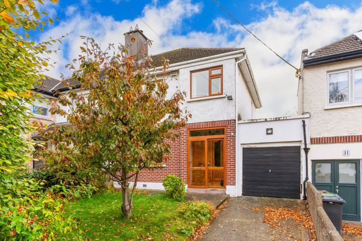 33 EDEN PARK DR, GOATSTOWN, DUBLIN 14