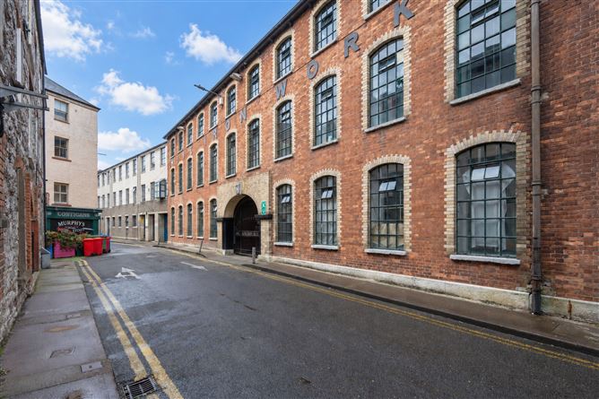 31 WATERSIDE QUAY, HANOOER ST, CORK
