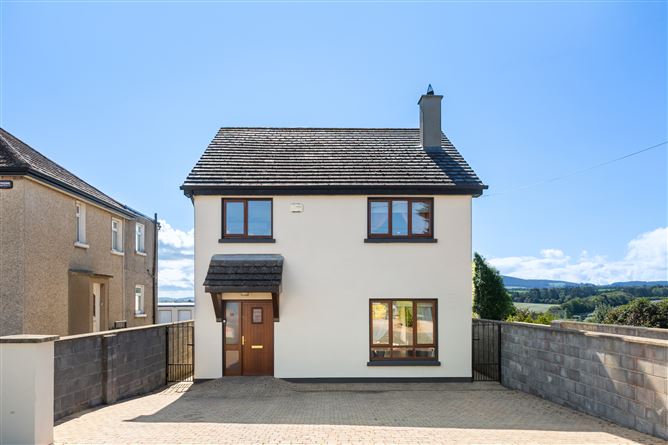 6 B NEW RD, KILCOOLE, WICKLOW