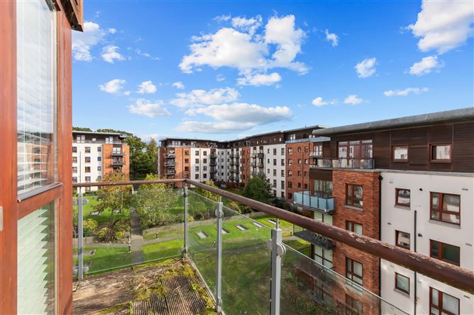 284 PARKLANDS, SANTRY, DUBLIN 9
