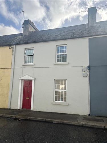 4 Waldrons Terrace, Ballyhaunis, Mayo