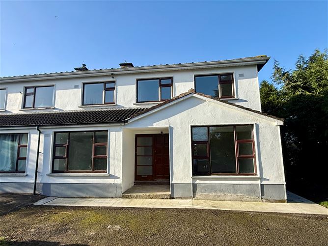 2 Garryduff Park, Castlebar, Co. Mayo, F23NA40