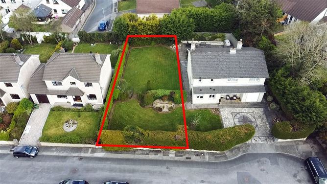 27 GARRYDUFF DRIVE, Pound Road, Castlebar, Mayo