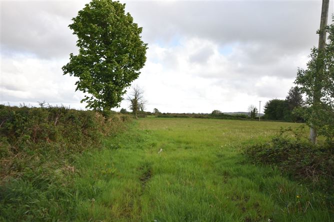 Carrowkeribla, Attymass, Ballina, Co. Mayo