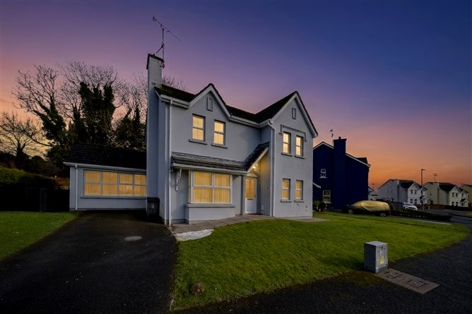 8 Greenfields, Convoy, Donegal