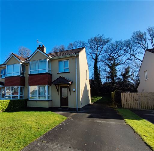6 Whitethorn Grove , Letterkenny, Donegal