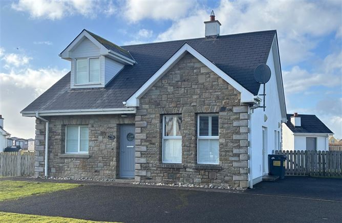 17 Beach Cottages, Rossnowlagh, Rossnowlagh, Co. Donegal, F94W921
