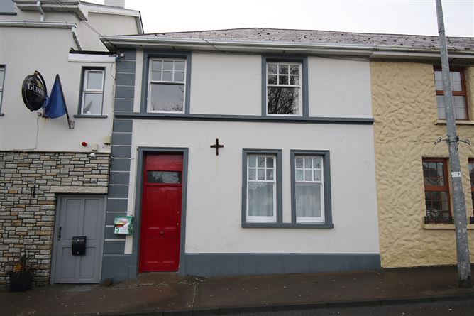 Main Street, Carrick, Co. Donegal